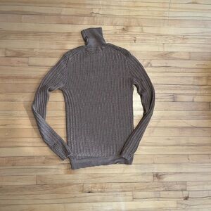 Men's Brown Turtleneck Merino Sweater size Small